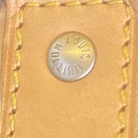 Carry on crossbody LV - Picture 10 of 10